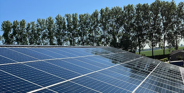 Zonnepanelen reinigen prijs